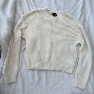 Art class kids white sweater size 7/8